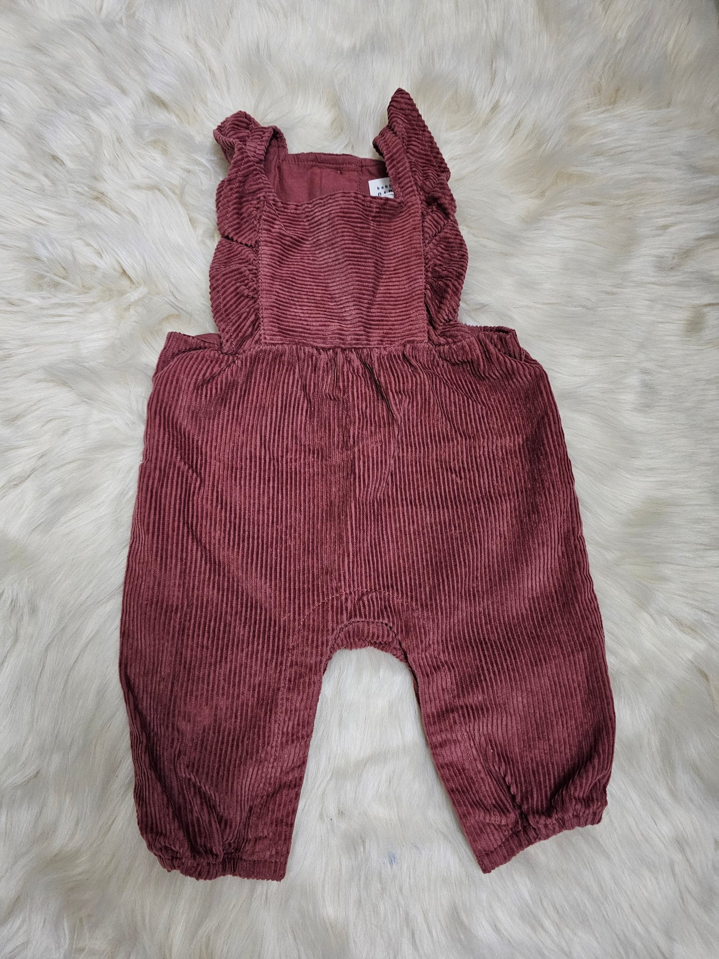 Baby Gap Corduroy jumpsuit | 0-3m